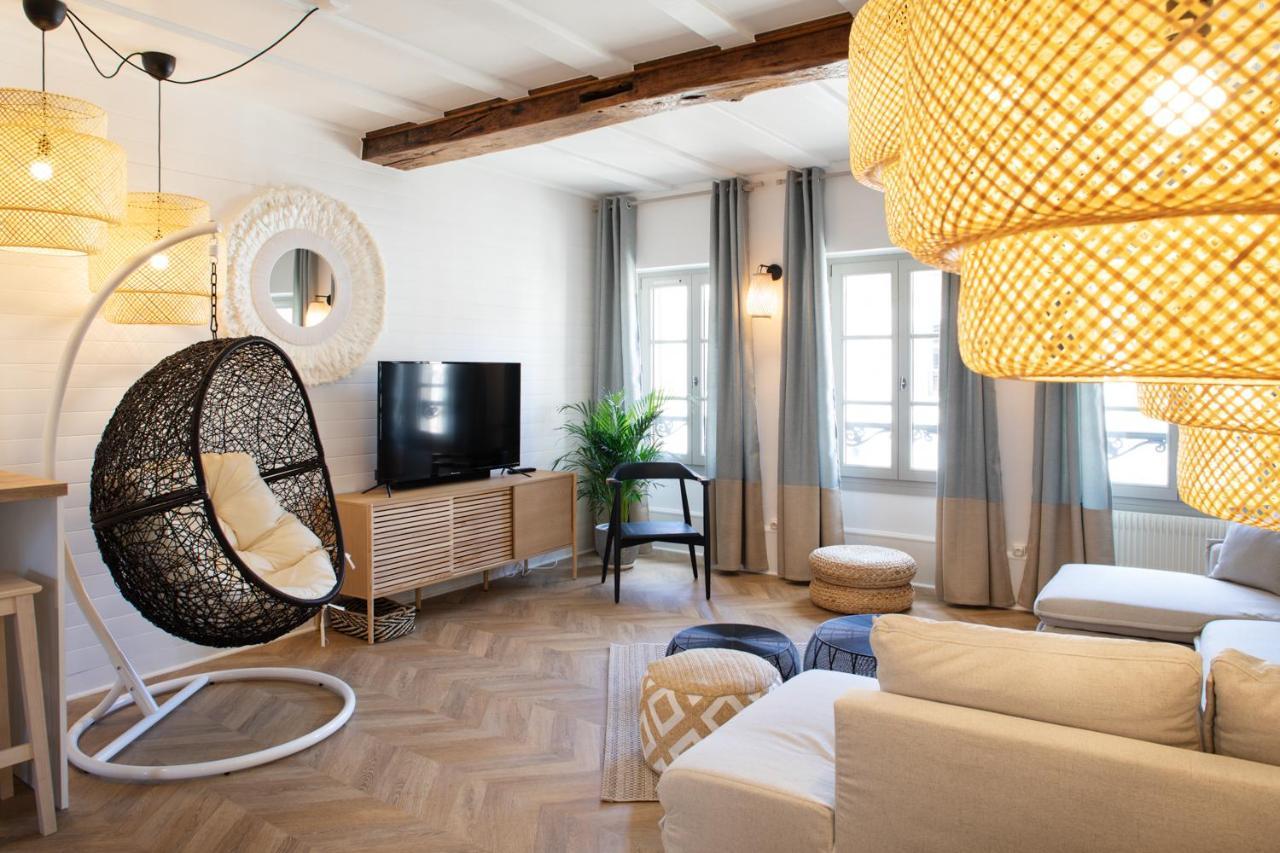 Maison Tillot *